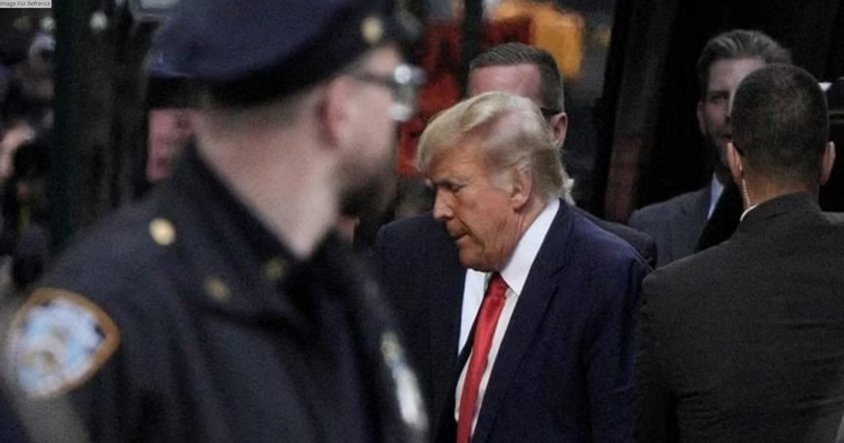 Trump surrenders at New York courthouse for alleged role in hush money payment